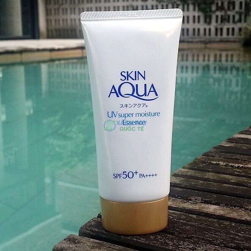 Kem chống nắng Rohto Skin Aqua UV Super Moisture Essense Nội địa Nhật Bản